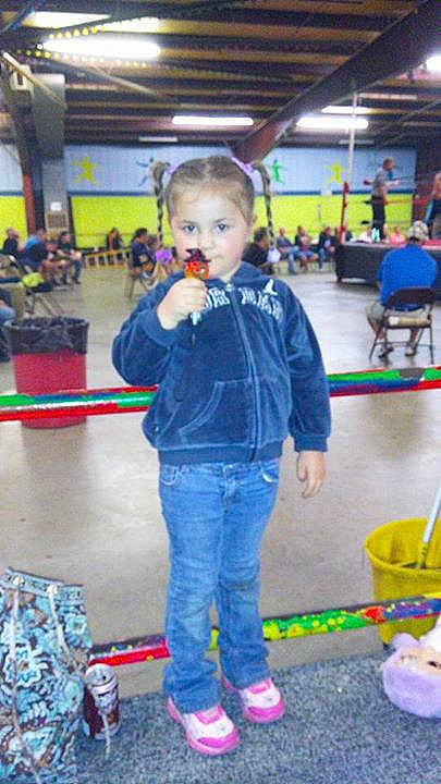 Alexis Williams is registered to the contest to win money with this photo: