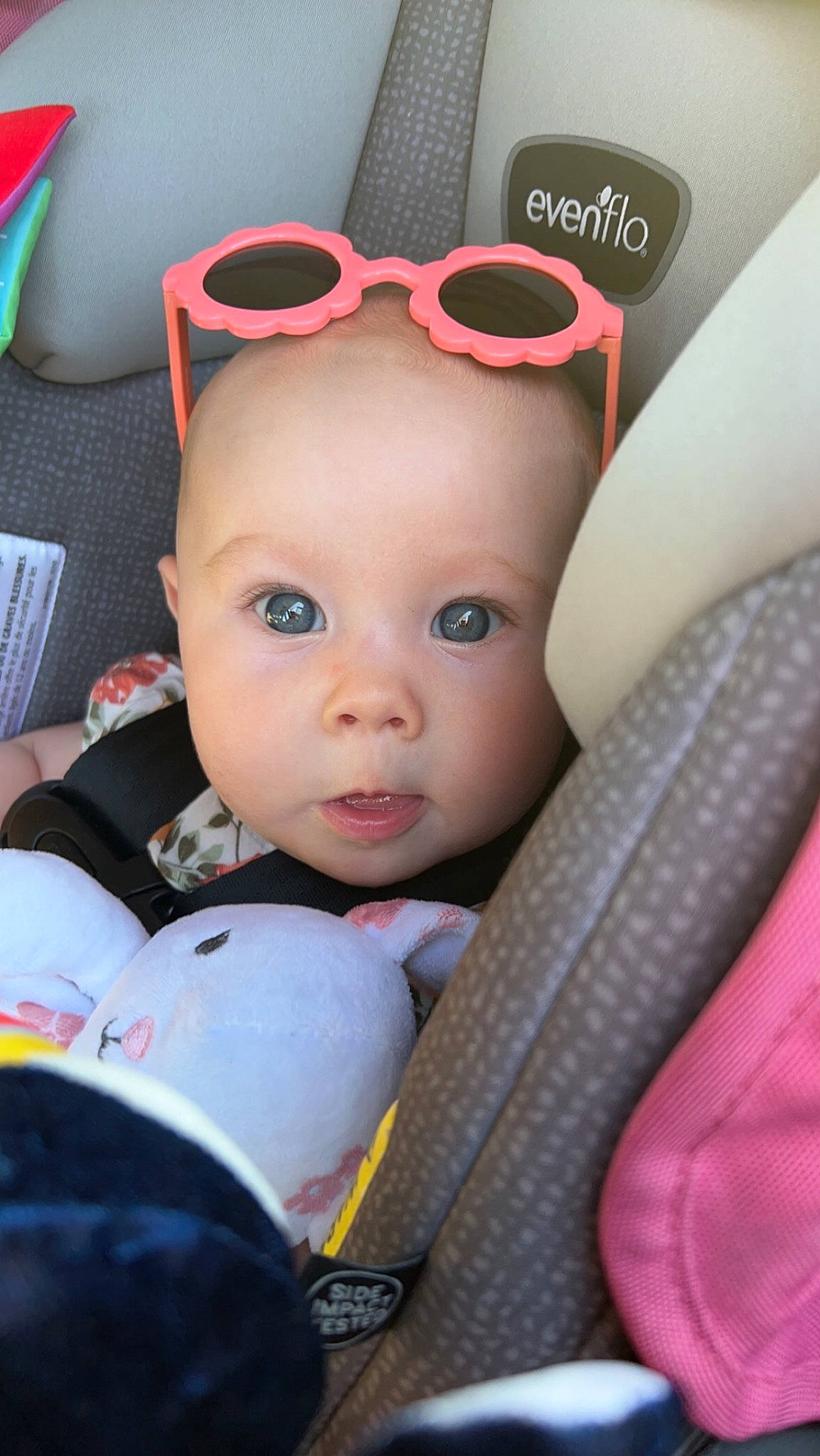 Odette is registered to the contest to win money with this photo: auto_part, baby, baby_carriage, beauty, car_seat, car_seat_cover, cheek, child, comfort, glasses, goggles, person, product, seat_belt, skin, steering_wheel, sunglasses, textile, toddler, vehicle_door