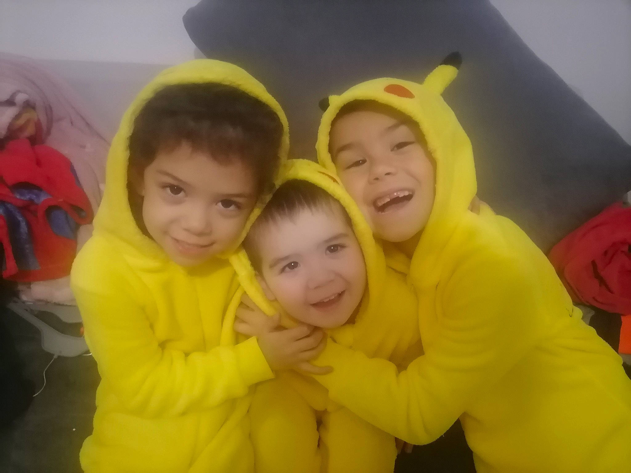 Léona a rejoint le concours — aidez-le/la à gagner de superbes lots ! comfort, event, facial_expression, fun, gesture, happy, headwear, iris, jacket, joy, mouth, nose, outerwear, people_in_nature, person, plant, skin, sleeve, smile, t_shirt