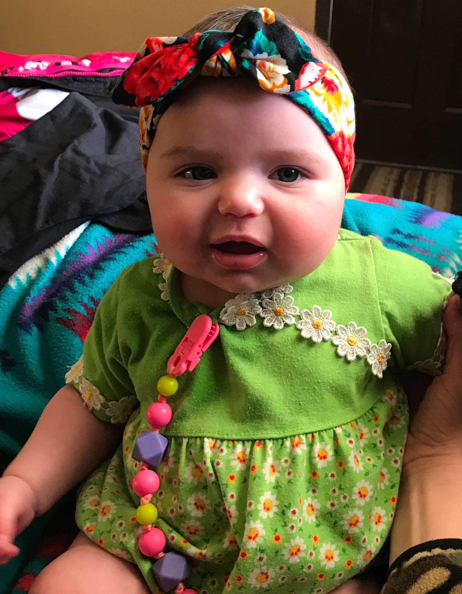 Kaizley is registered to the contest to win money with this photo: baby, baby_toddler_clothing, cheek, child, fashion_accessory, hair_accessory, headgear, headwear, person, toddler