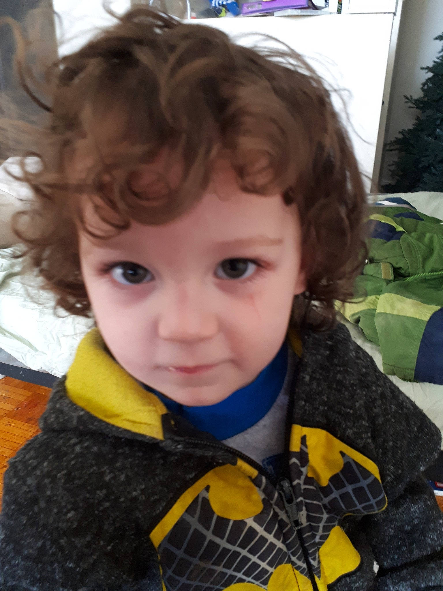 Dwayne is registered to the contest to win money with this photo: brown_hair, cheek, child, eye, face, hair, head, person, scarf, toddler