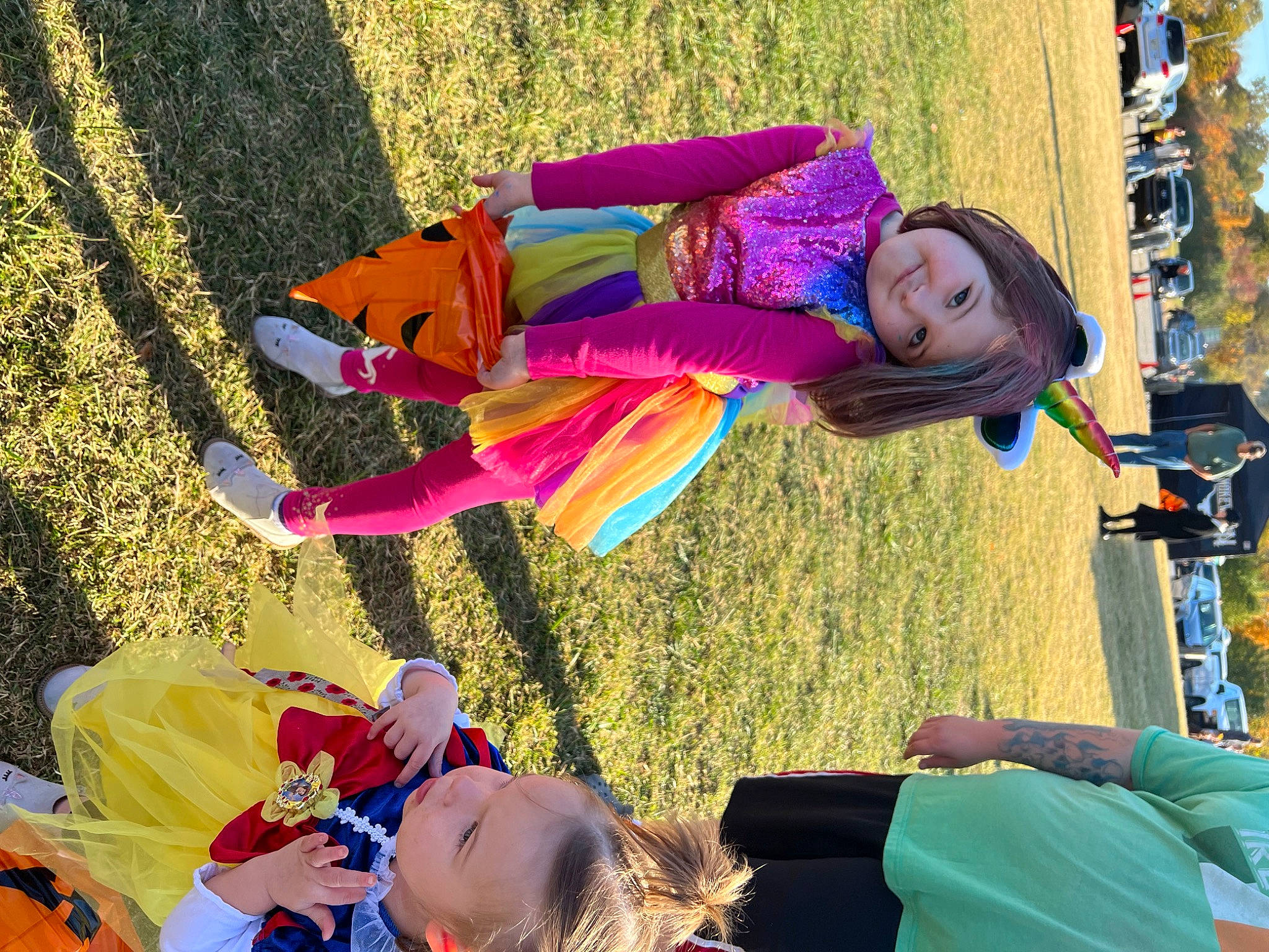 Avianna is registered to the contest to win money with this photo: blue, child, event, fun, grass, green, happy, joy, leisure, people_in_nature, person, photograph, plant, play, recreation, red, snapshot, spring, summer, toddler