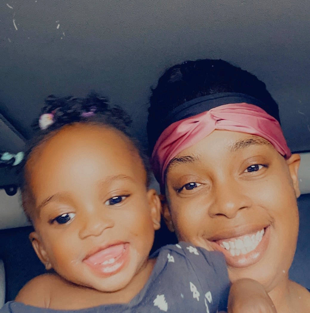 Ayanna is registered to the contest to win money with this photo: cap, chin, eye, eyebrow, face, finger, forehead, gesture, hair, hairstyle, happy, human, human_body, joy, lip, mouth, muscle, nose, organ, person