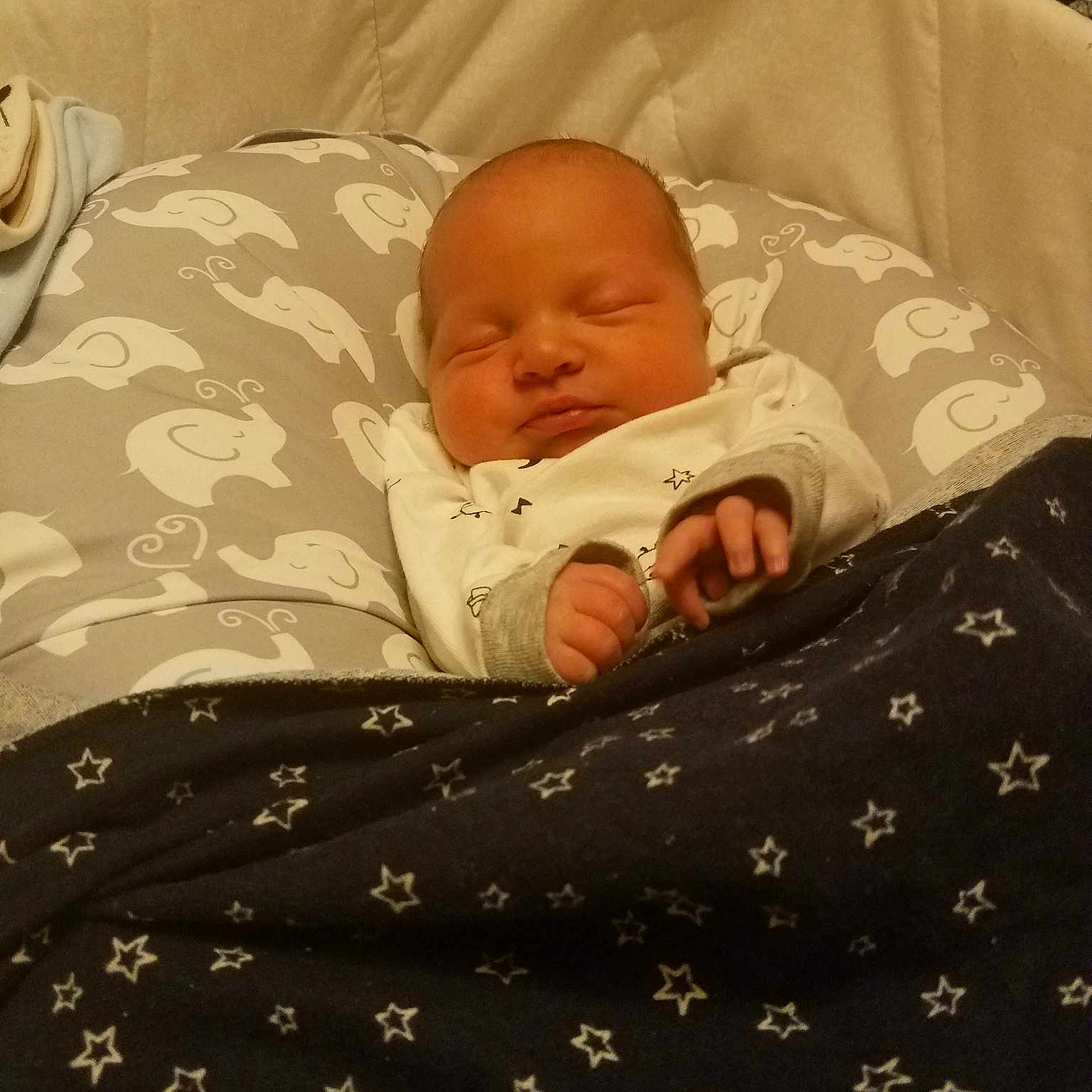 Bjorn is registered to the contest to win money with this photo: bed, bedtime, blanket, child, day, infant, infant_bed, nap, person, product, sleep, textile, toddler
