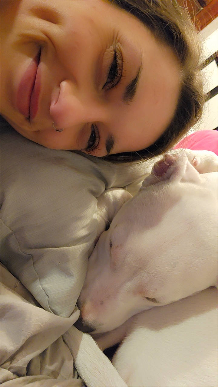 Hank is registered to the contest to win money with this photo: abdomen, bedding, chest, child, comfort, eye, eyelash, flesh, fur, gesture, hair, head, human_leg, linens, lip, mammal, nose, selfie, skin, sleep