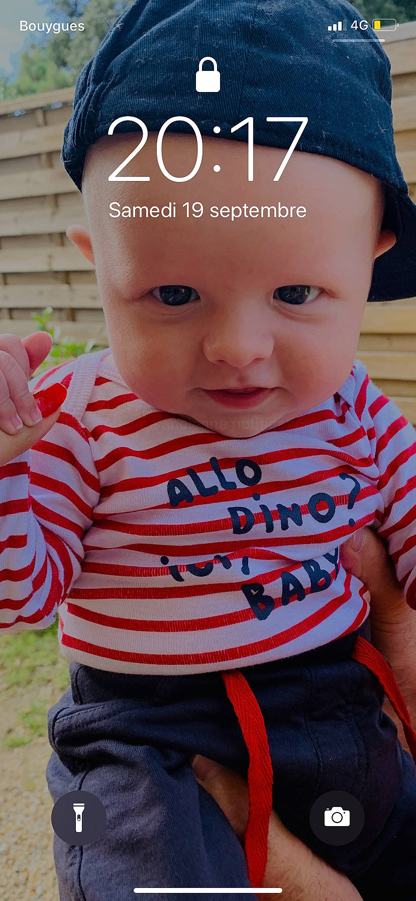 Sasha participe au concours pour gagner de l'argent avec cette photo : baby, baby_products, baby_toddler_clothing, cap, cheek, child, cool, face, fashion_accessory, hat, headgear, headwear, lip, outerwear, person, skin, sleeve, smile, t_shirt, toddler