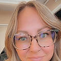 Amber R.