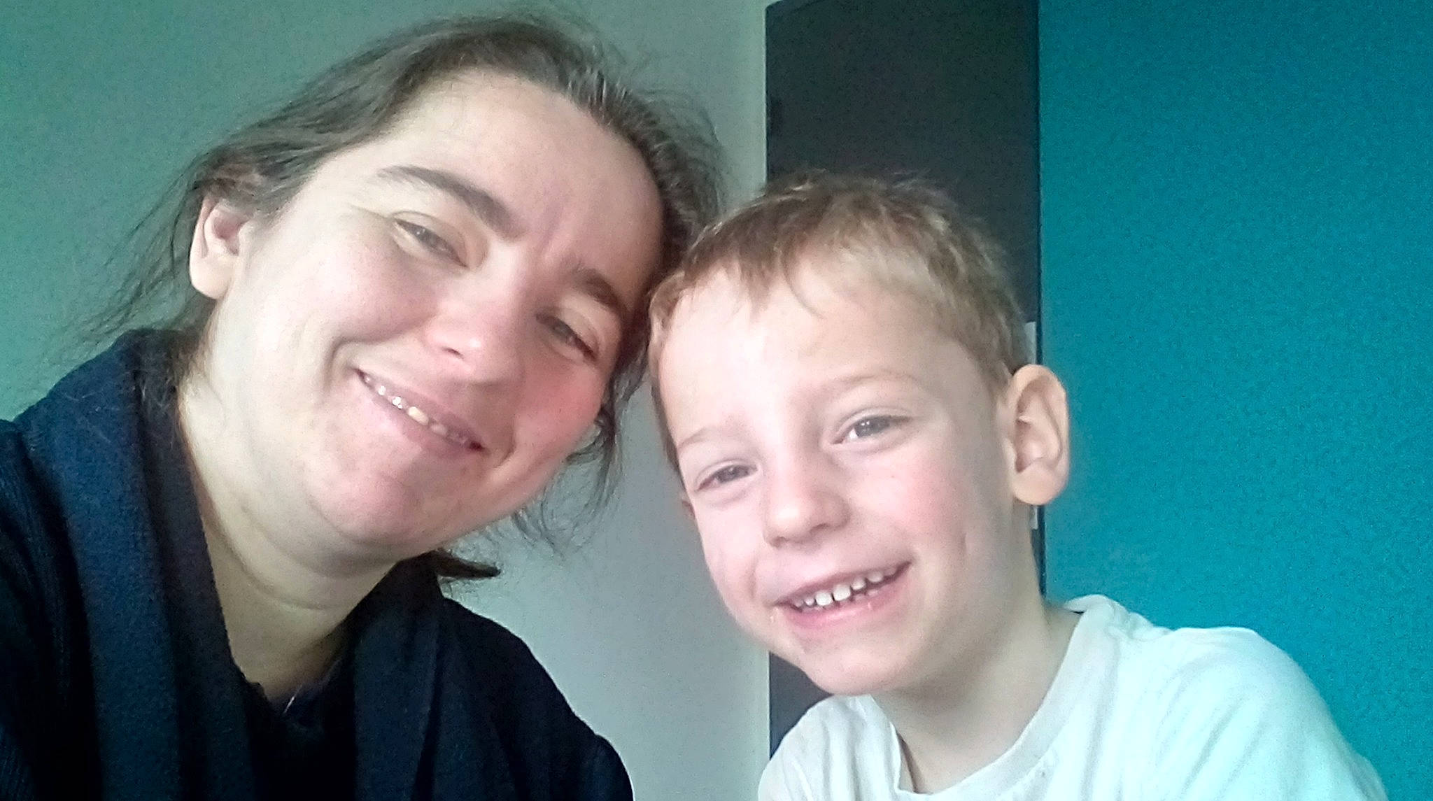 Sylvain a rejoint le concours — aidez-le/la à gagner de superbes lots ! cheek, child, chin, ear, face, facial_expression, forehead, fun, happy, head, joy, laugh, mouth, nose, people, person, photography, selfie, skin, smile