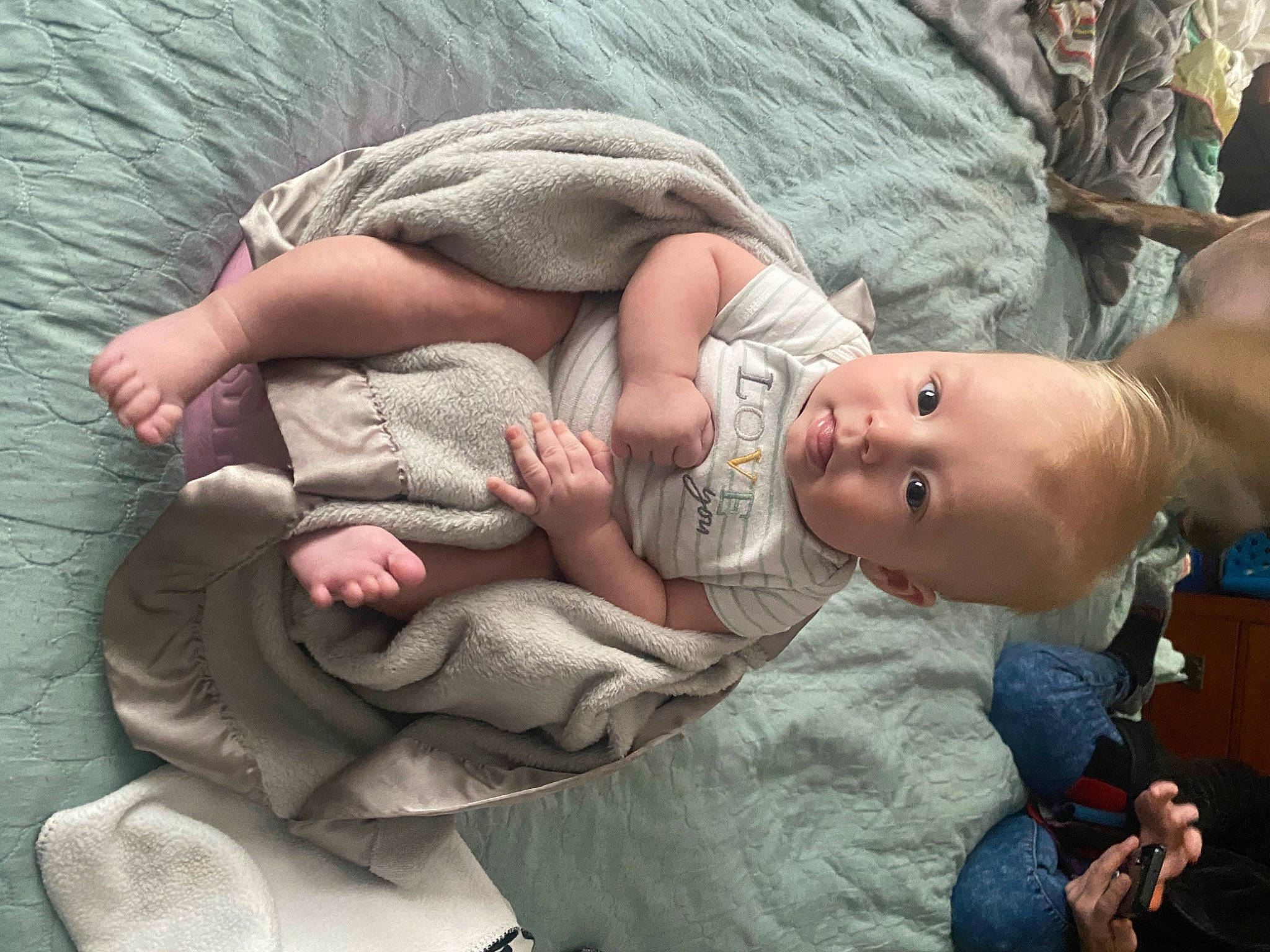 Damon Rogue joined the competition — help win amazing prizes! abdomen, baby, baby_products, chest, child, comfort, finger, foot, gesture, grass, hand, hat, head, human_body, nail, navel, person, skin, thumb, toddler
