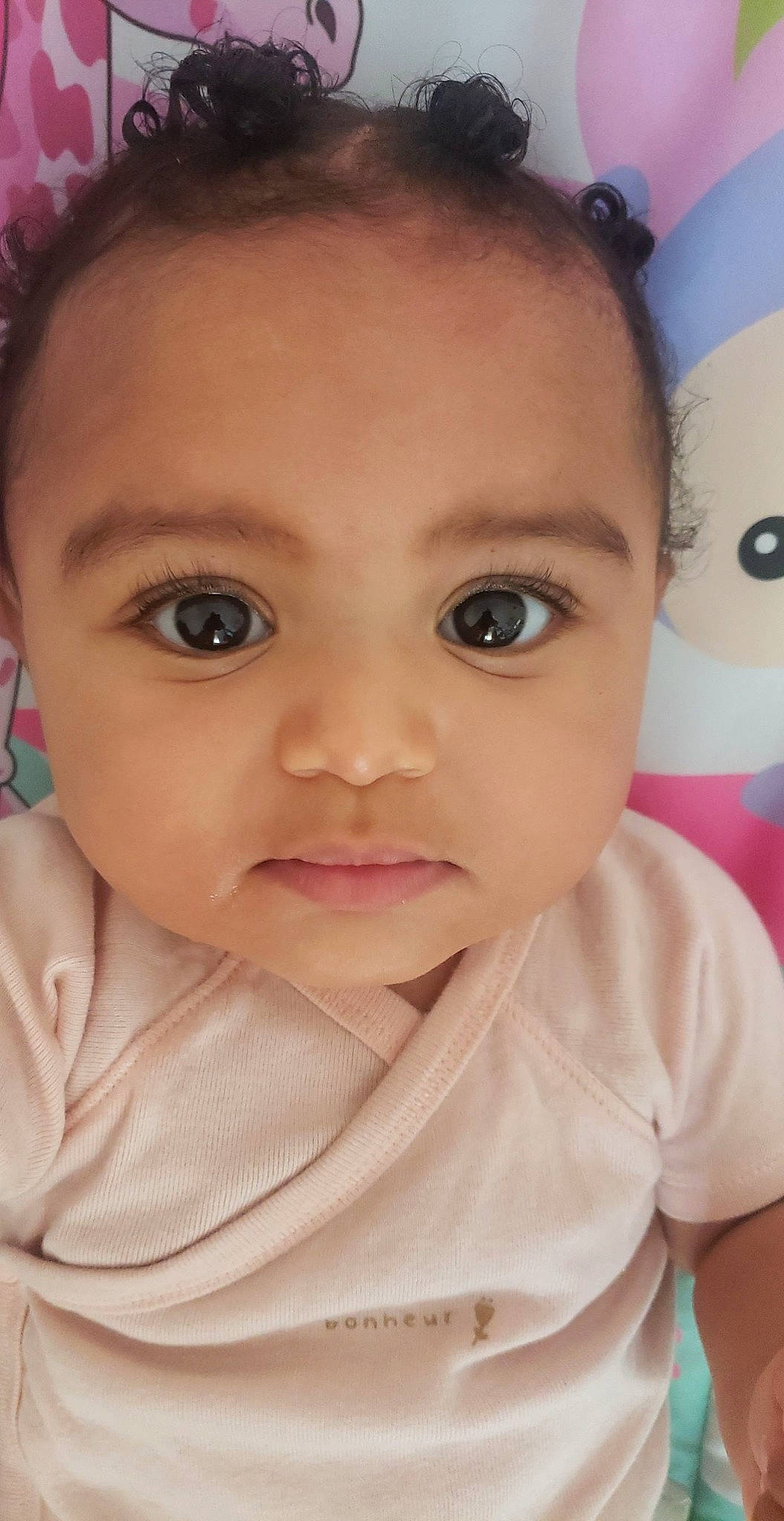 Aliyah participe au concours pour gagner de l'argent avec cette photo : cheek, chin, ear, eye, eyebrow, eyelash, facial_expression, forehead, hairstyle, head, human_body, iris, lip, mouth, neck, nose, organ, person, skin, sleeve