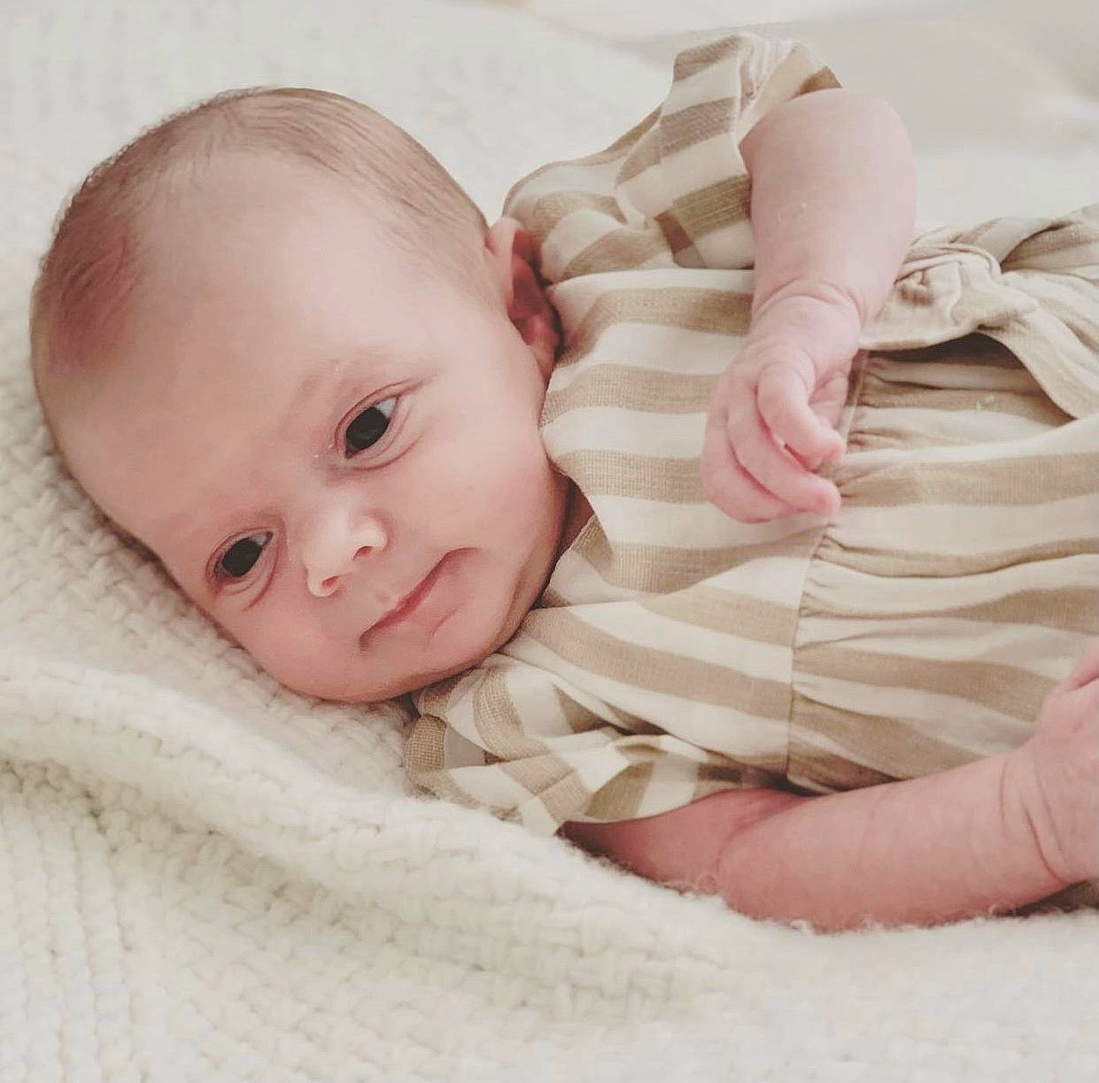 Viktoria participe au concours pour gagner de l'argent avec cette photo : baby, baby_sleeping, baby_toddler_clothing, cheek, child, collar, comfort, gesture, happy, linens, lip, nail, neck, pattern, person, pink, skin, sleeve, smile, textile