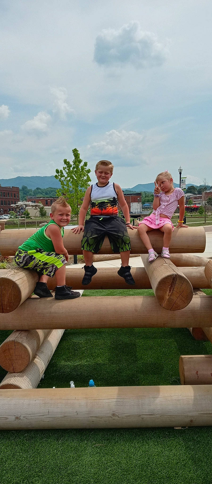 Leo is registered to the contest to win money with this photo: child, cloud, event, fun, games, grass, happy, joy, lawn, leisure, people_in_nature, person, play, public_space, recreation, shorts, sky, sneakers, t_shirt, toddler