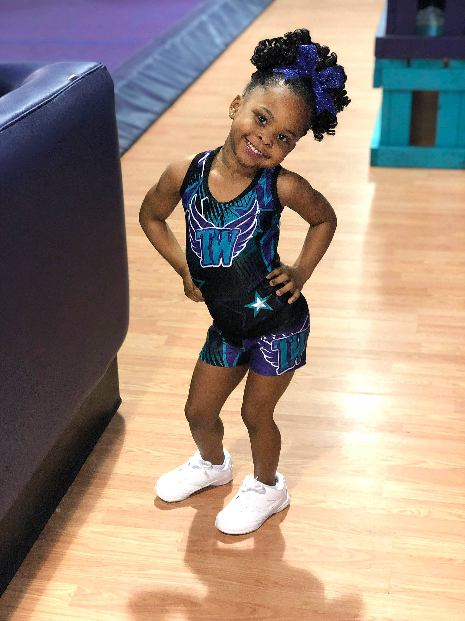 Avari is registered to the contest to win money with this photo: child, exercise, fun, joy, person, sport_aerobics, sportswear