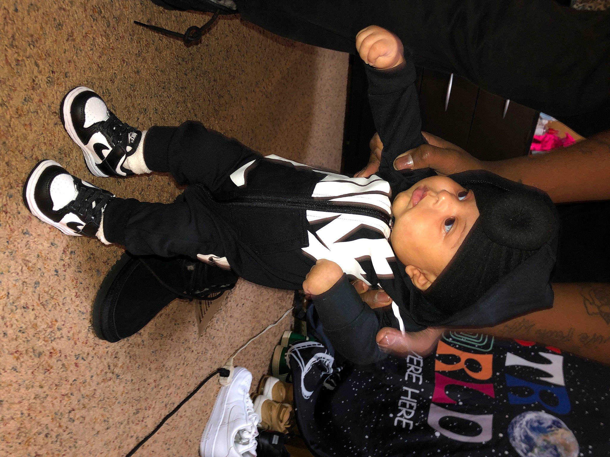 Sierra joined the competition — help win amazing prizes! bag, black, carmine, cool, elbow, event, eyewear, flash_photography, foot, fun, hat, headwear, human_leg, knee, luggage_and_bags, outdoor_shoe, person, room, sitting, t_shirt