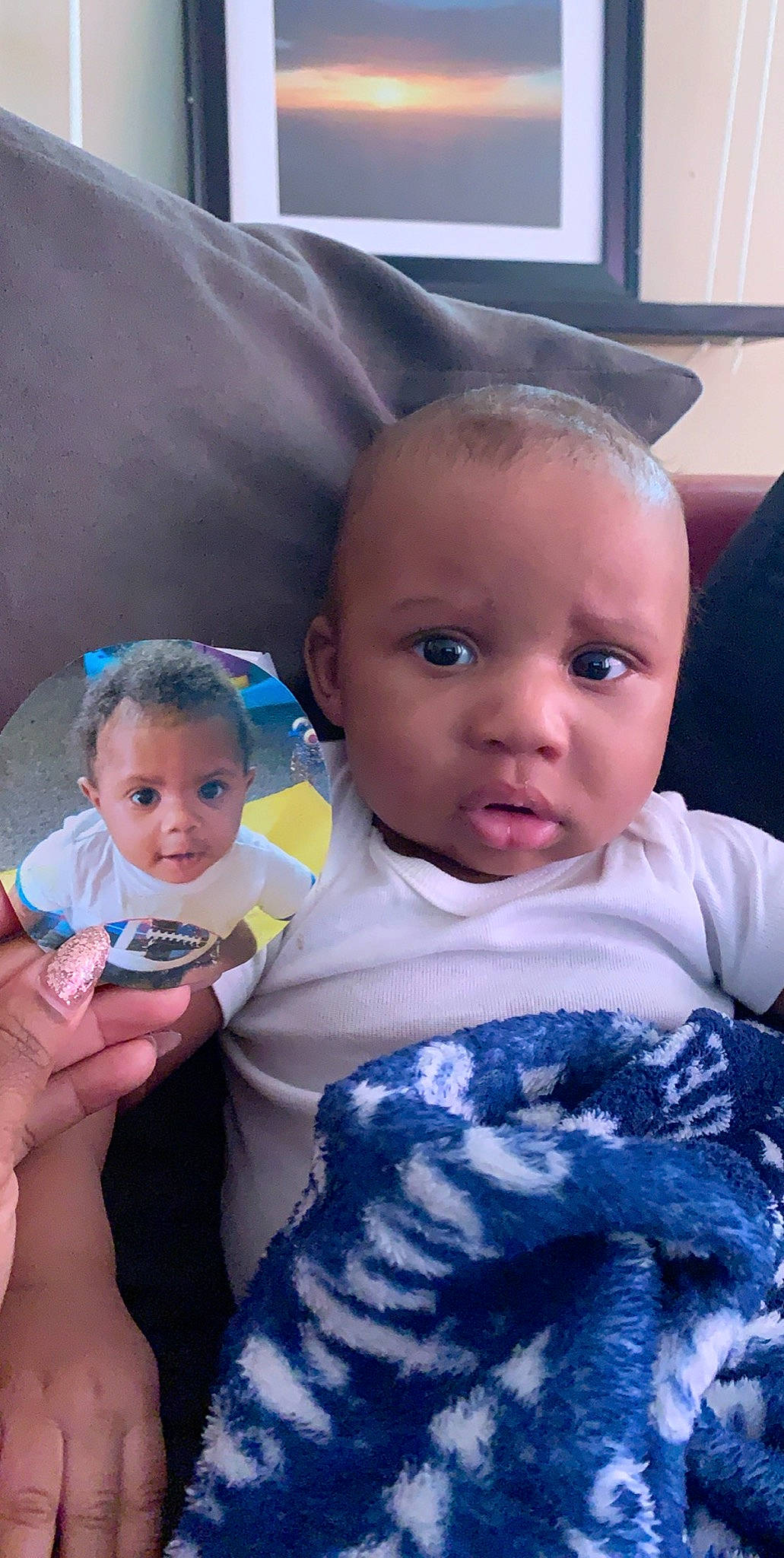 Mileeir is registered to the contest to win money with this photo: baby, cheek, child, ear, eye, face, forehead, head, iris, lip, nose, person, sitting, skin, toddler