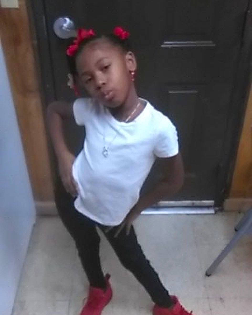 Janiyah is registered to the contest to win money with this photo: baby_toddler_clothing, costume, elbow, electric_blue, event, fashion_design, flooring, fun, human_leg, knee, leggings, neck, person, shoulder, sleeve, sportswear, t_shirt, thigh, toddler, trunk