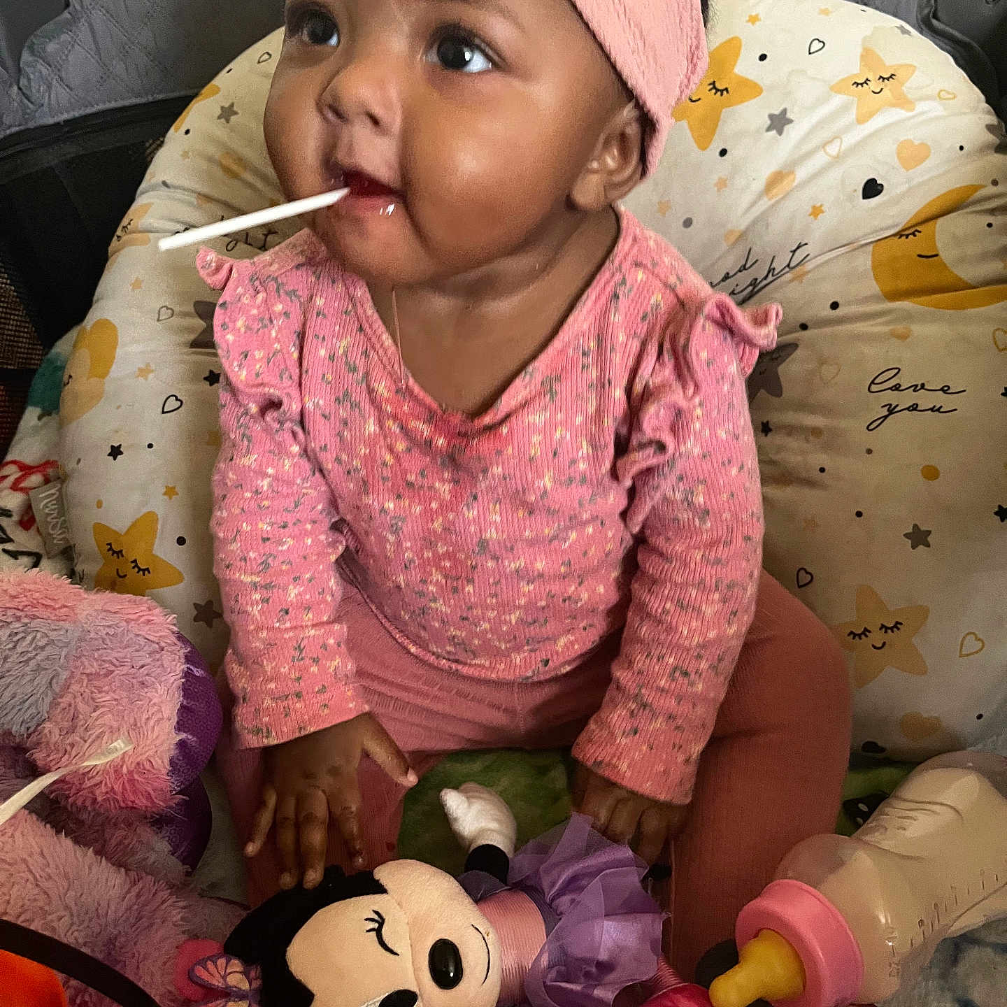 Naiari is registered to the contest to win money with this photo: adult, baby, bride, cap, clothing, couch, cushion, eating, face, food, furniture, glove, hat, head, homedecor, person, photography, portrait, smoke, smoking