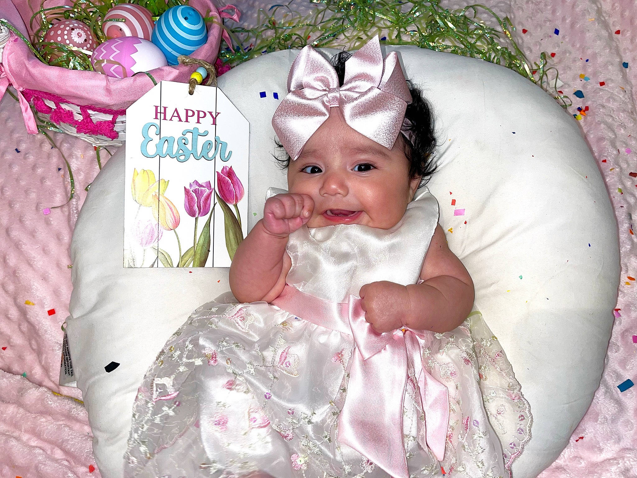 Catalina is registered to the contest to win money with this photo: baby_toddler_clothing, child, costume_hat, dress, embellishment, event, fashion_accessory, fictional_character, fun, happy, headband, headpiece, headwear, magenta, pattern, person, pink, purple, sleeve, smile