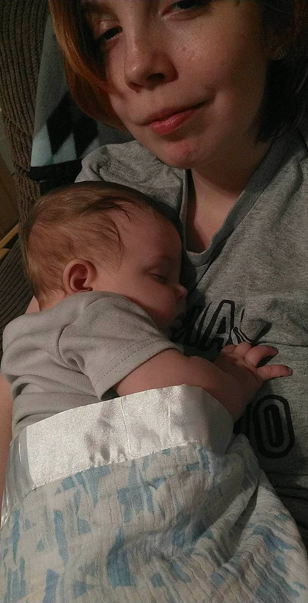 Marceline is registered to the contest to win money with this photo: abdomen, baby, cheek, child, chin, comfort, elbow, facial_expression, forehead, fun, gesture, hairstyle, happy, iris, mammal, mouth, nose, person, skin, toddler