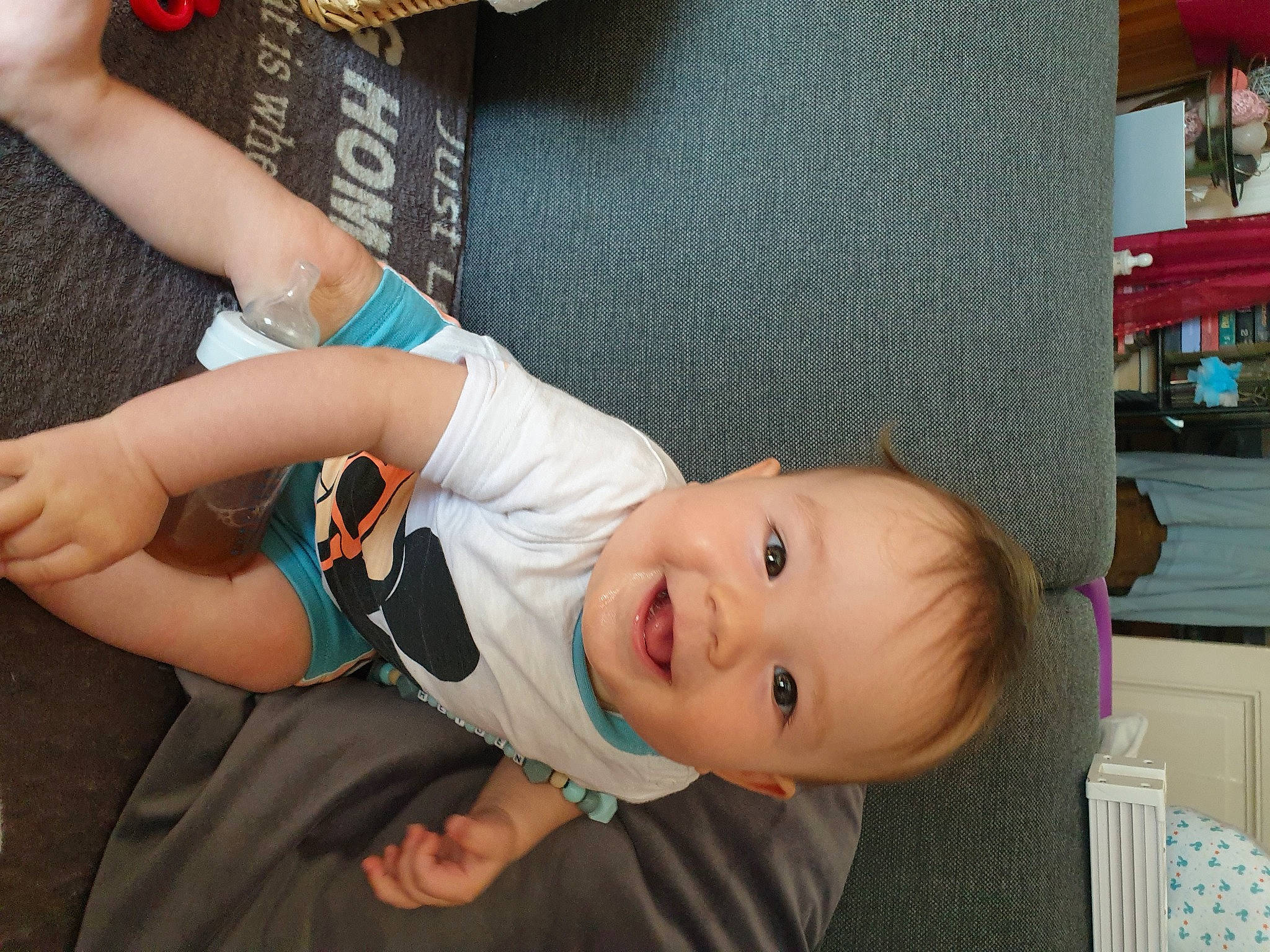 Heyden a rejoint le concours — aidez-le/la à gagner de superbes lots ! arm, baby, child, joy, person, toddler