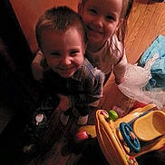 Koah is registered to the contest to win money with this photo: