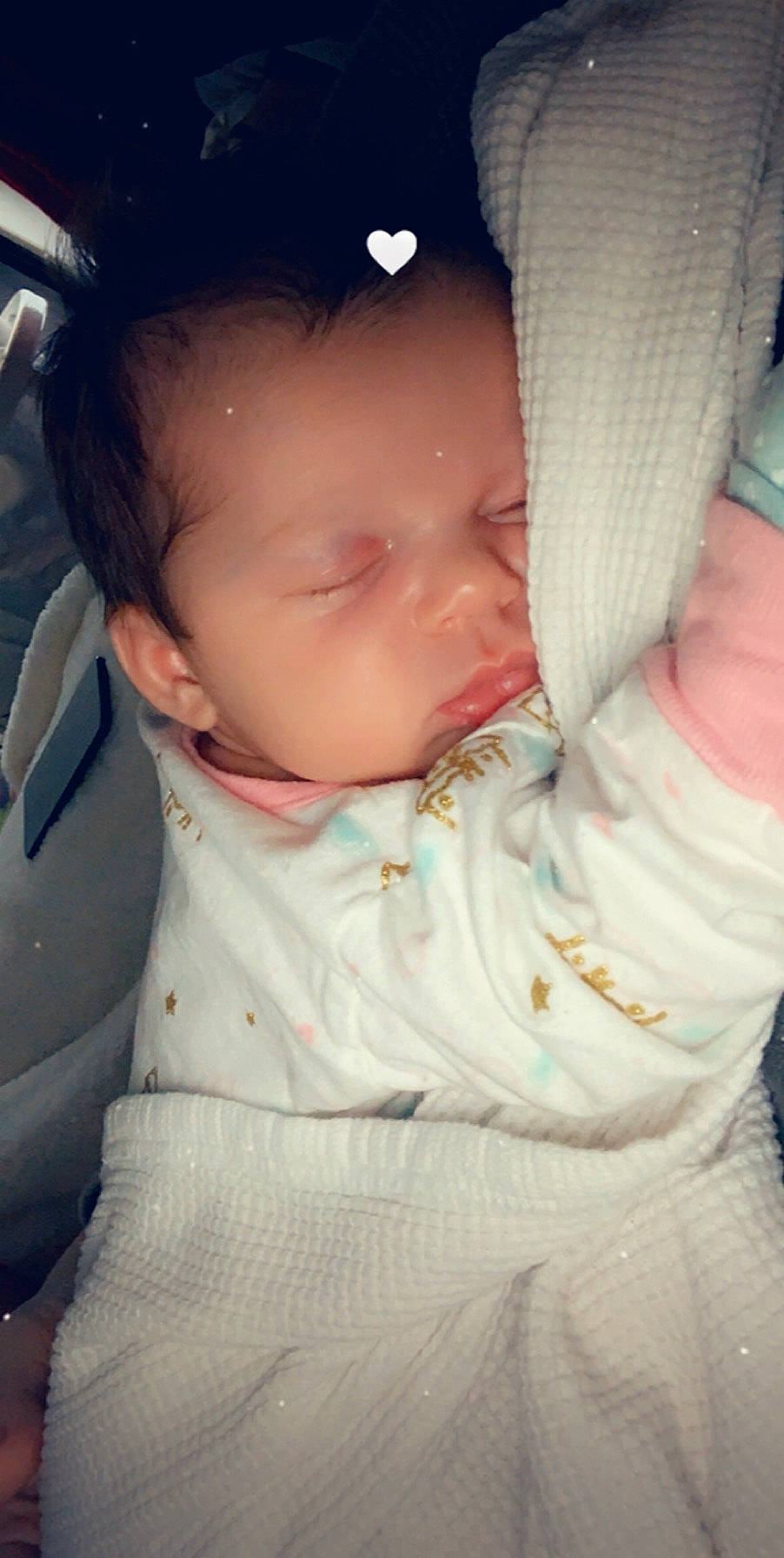 Aulani is registered to the contest to win money with this photo: baby, birth, cheek, child, chin, ear, eye, face, forehead, hand, head, lip, mouth, nose, person, pink, skin, sleep, smile, toddler