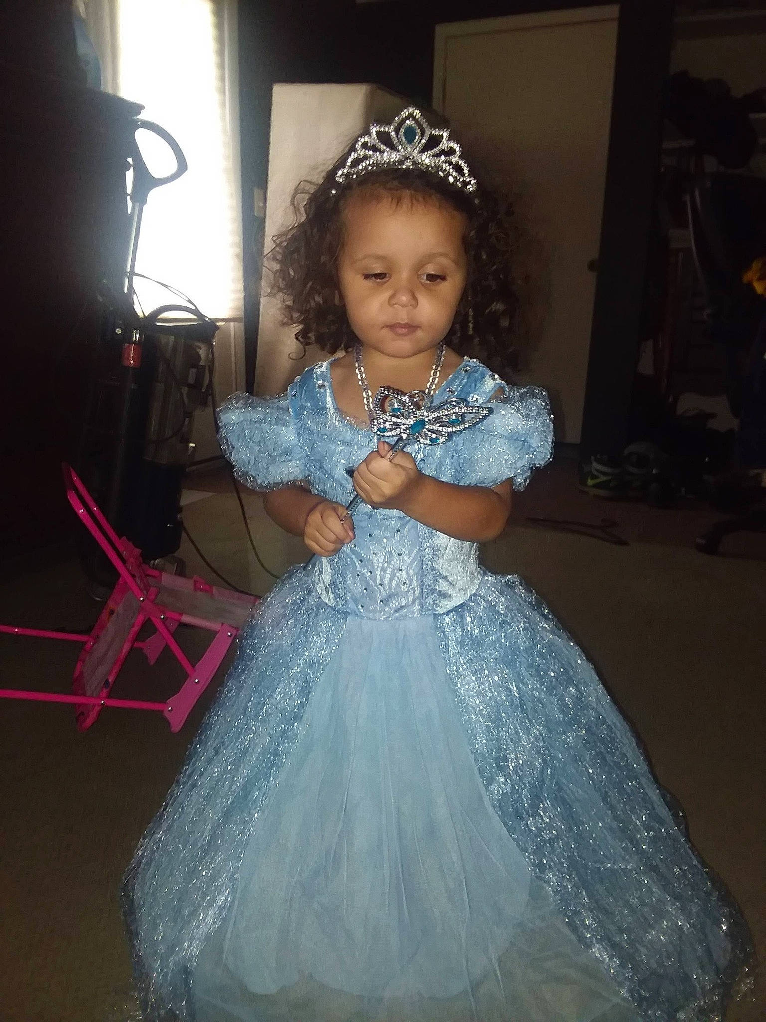 Kamiya is registered to the contest to win money with this photo: ballet_tutu, beauty, bridal_accessory, bridal_clothing, bride, child, costume, dress, fashion_accessory, flower_girl, fun, girl, gown, hair_accessory, headpiece, jewellery, lady, outerwear, person, smile