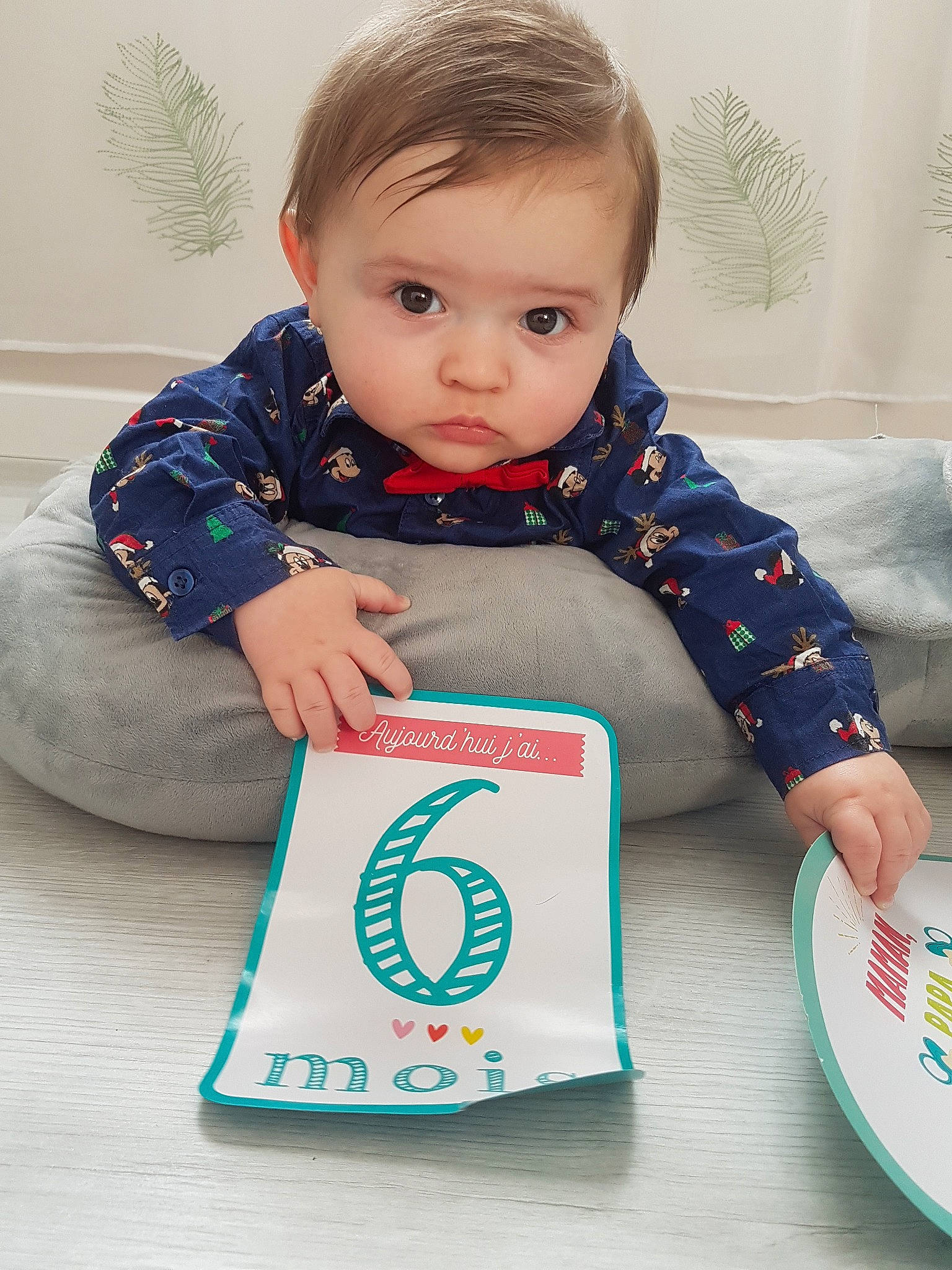 Mylan participe au concours pour gagner de l'argent avec cette photo : baby, child, learning, person, play, toddler