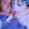Azur a rejoint le concours — aidez-le/la à gagner de superbes lots ! bedroom, blue_shirt, casual, cat, clothing, comfort, cuddle, fan, fluffy_cat, hand, happy, home, indoor, light, person, portrait, relaxed, selfie, text_overlay, timestamp