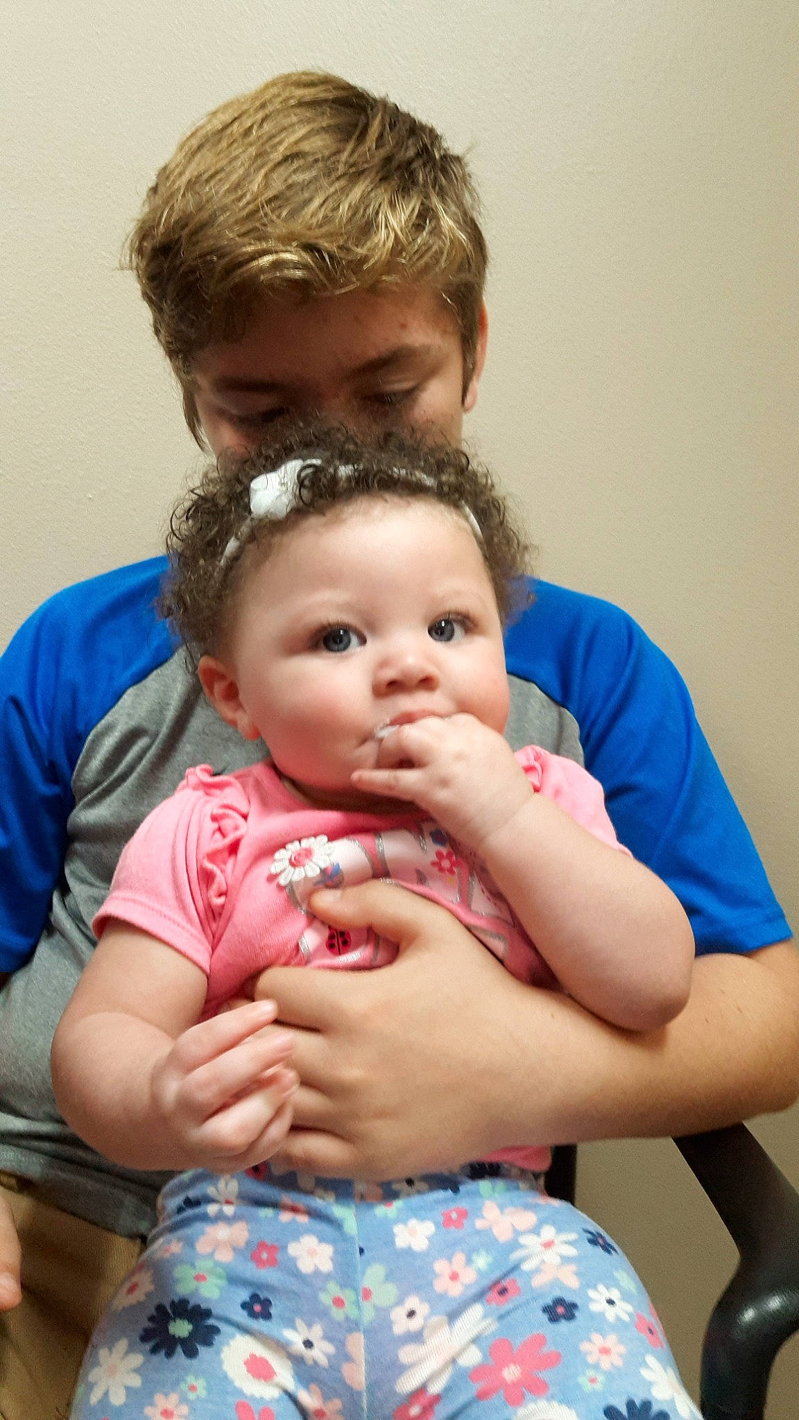 Rayanna is registered to the contest to win money with this photo: baby, cheek, child, daughter, mother, nose, person, skin, toddler