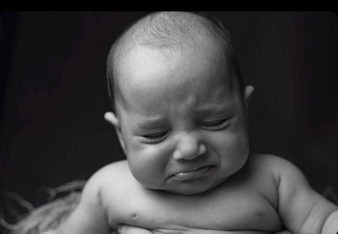 Leonor Lara is registered to the contest to win money with this photo: baby, black, black_and_white, cheek, child, chin, eye, face, facial_expression, forehead, head, lip, monochrome, monochrome_photography, nose, people, person, photograph, skin, smile