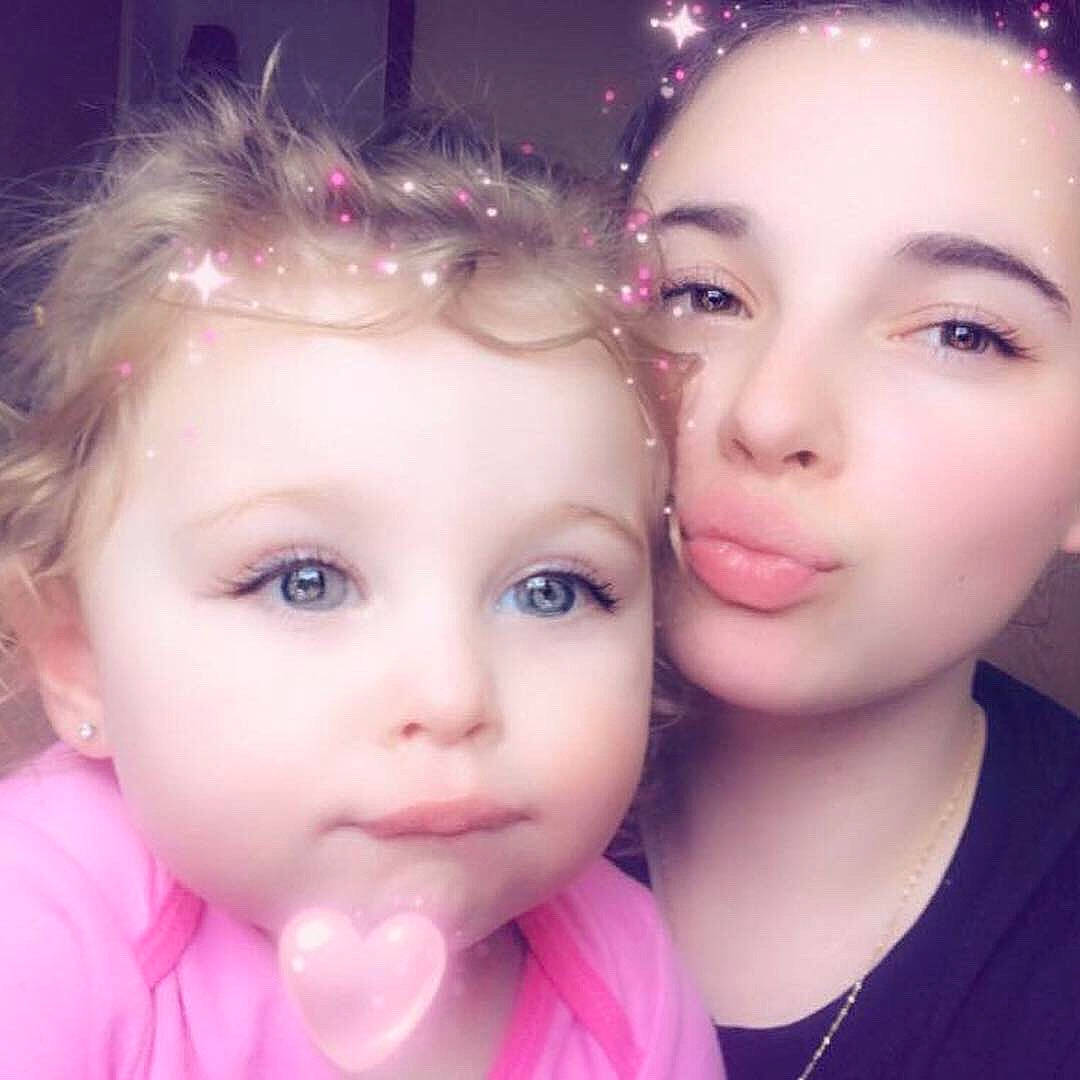 Savannah is registered to the contest to win money with this photo: beauty, cheek, child, chin, eye, eyebrow, face, forehead, friendship, fun, hair, happy, head, lip, nose, person, pink, selfie, skin, smile