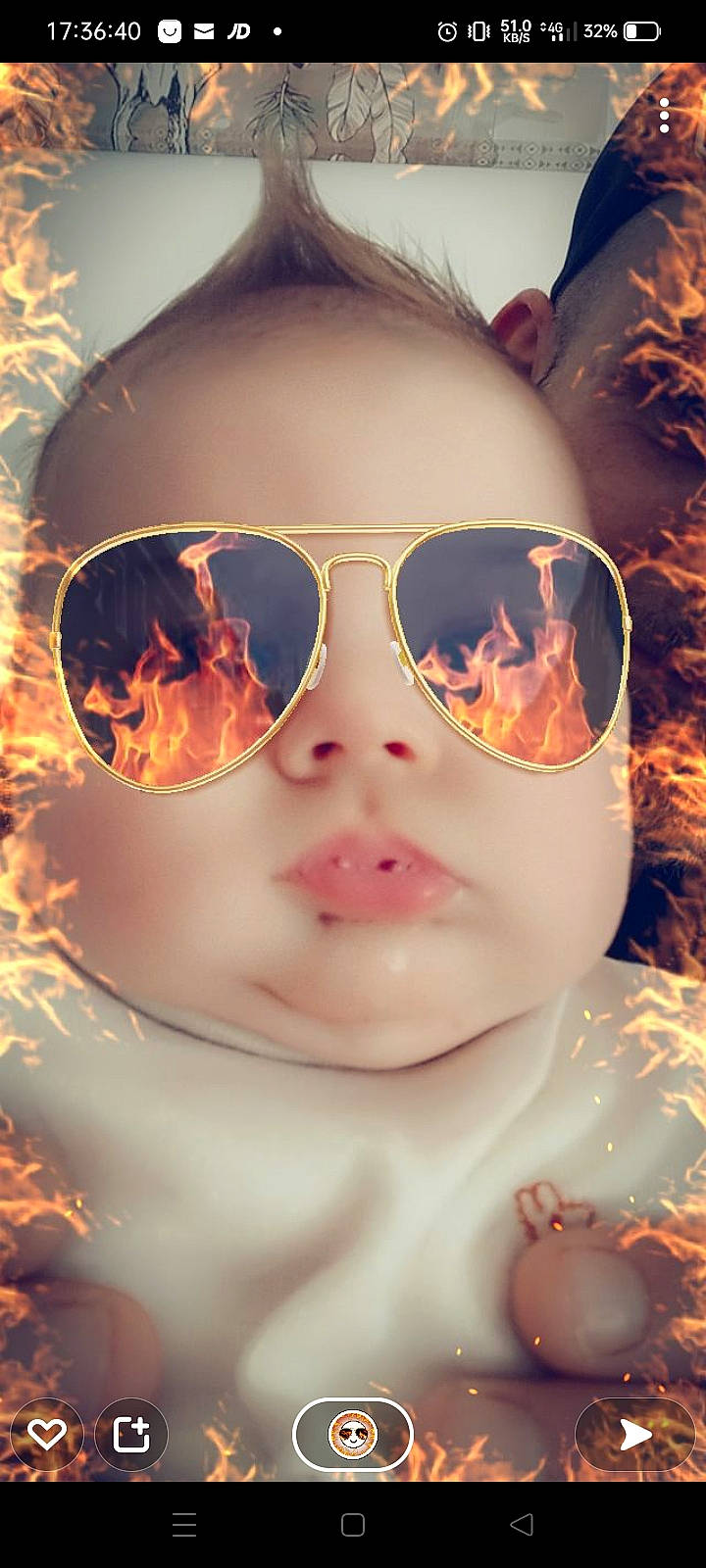 Sowan a rejoint le concours — aidez-le/la à gagner de superbes lots ! cheek, chin, cool, eye_glass_accessory, eyebrow, eyewear, glasses, goggles, hairstyle, happy, iris, light, lip, mammal, mouth, nose, orange, person, sunglasses, sunlight