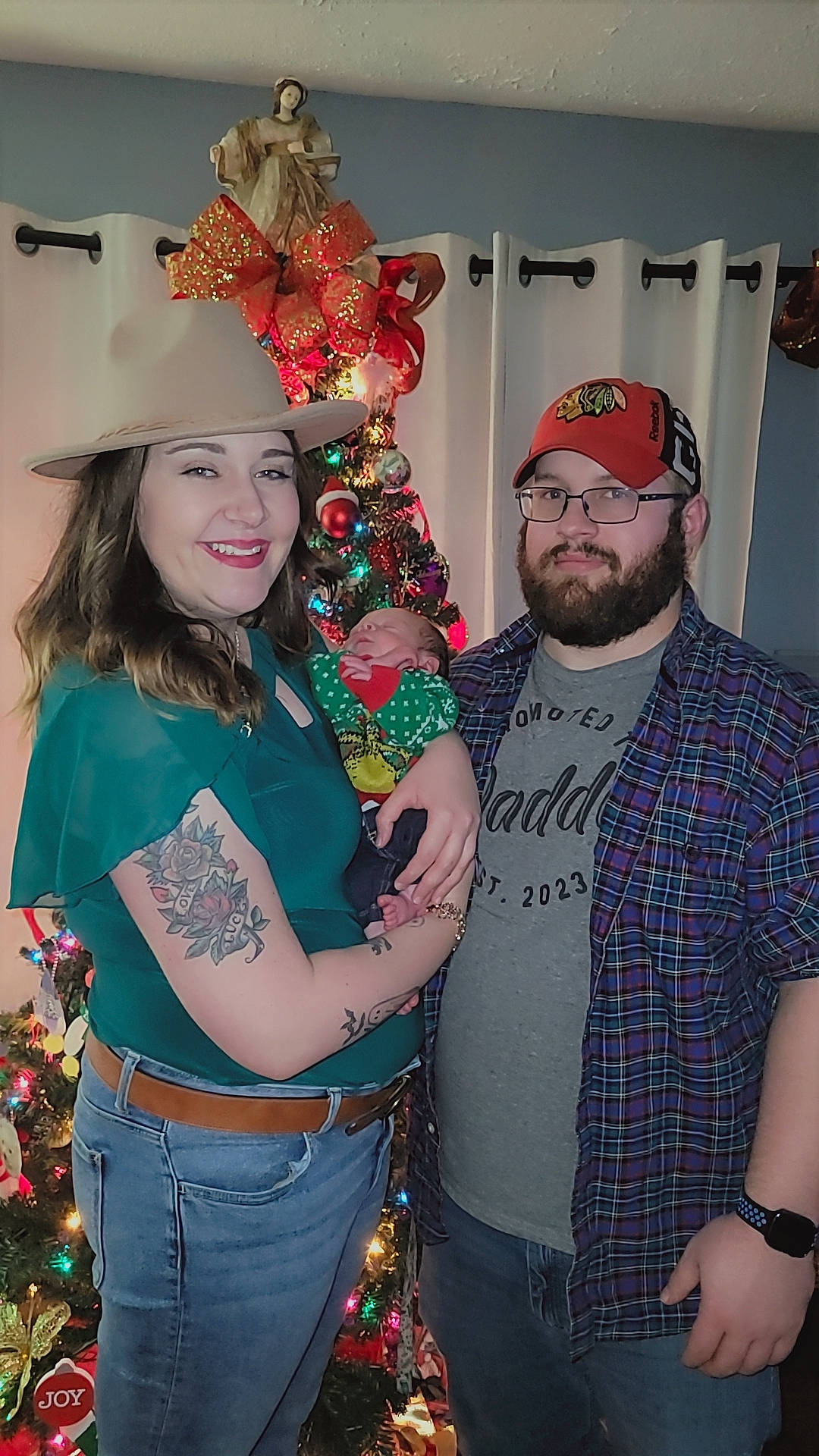 Alaric joined the competition — help win amazing prizes! beard, belt, cap, christmas_ornament, event, face, fashion, fun, happy, hat, headwear, holiday, holiday_ornament, jewellery, joy, moustache, necklace, party, party_supply, person