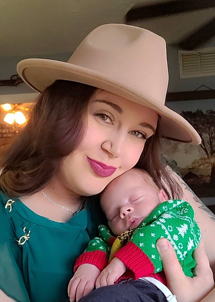 Alaric is registered to the contest to win money with this photo: cool, eye, face, facial_expression, fashion, flash_photography, fun, hairstyle, happy, hat, head, headwear, human, human_body, joy, lip, mouth, organ, person, photograph