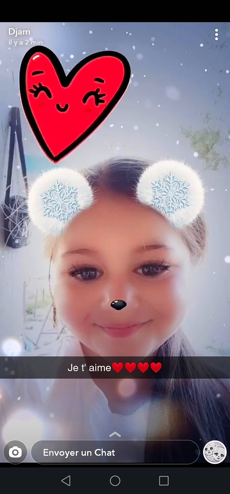 Inaya participe au concours pour gagner de l'argent avec cette photo : cheek, child, ear, eyebrow, eyelash, face, facial_expression, fashion_accessory, forehead, hair_accessory, happy, head, headwear, illustration, joy, lip, nose, person, photo_caption, photography