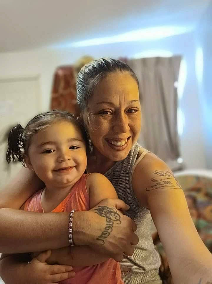 Adahalena is registered to the contest to win money with this photo: abdomen, chest, child, event, face, fashion_design, flash_photography, flooring, fun, gesture, happy, iris, jewellery, joy, leisure, necklace, person, shoulder, skin, smile