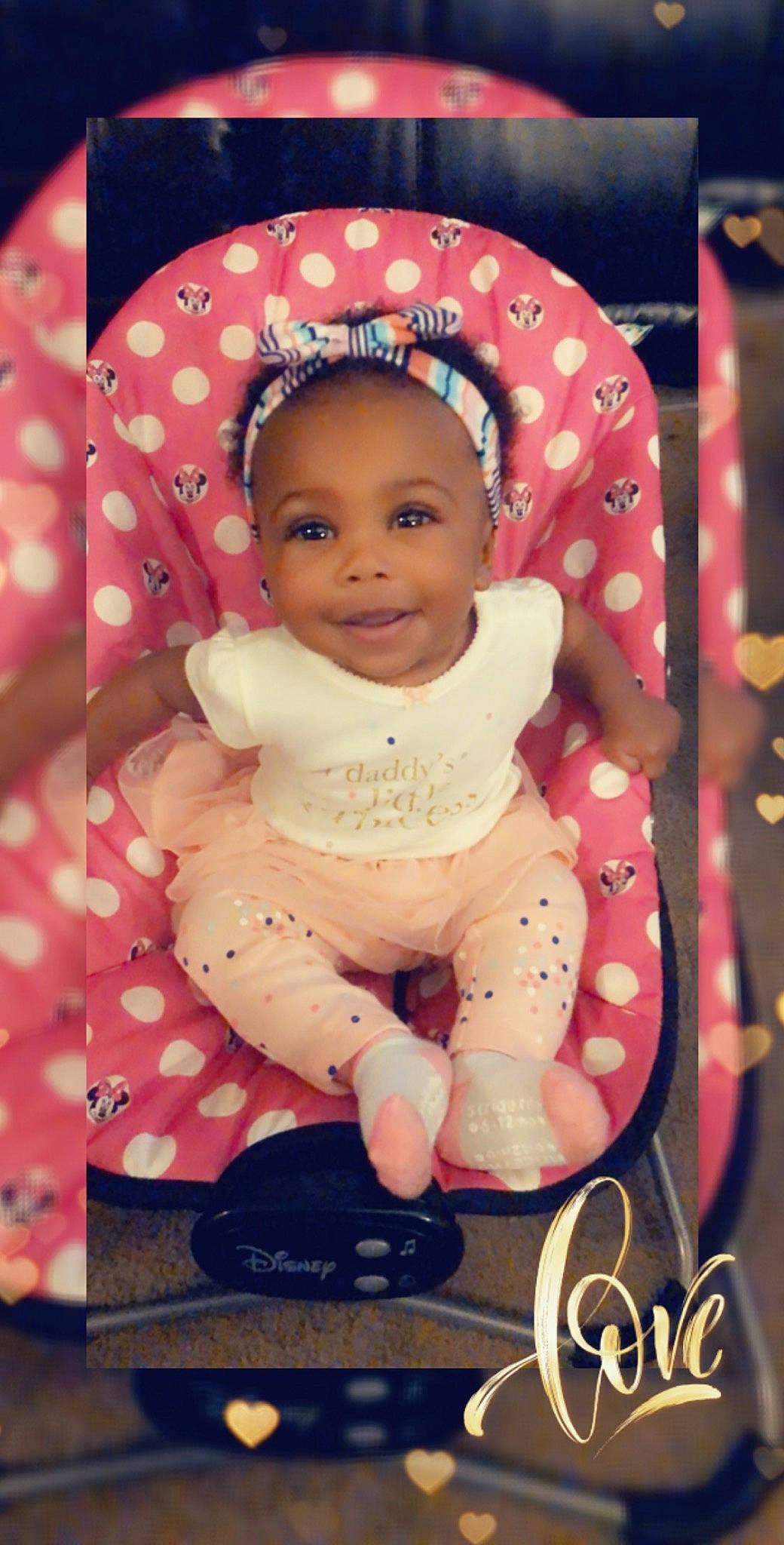 Asè is registered to the contest to win money with this photo: baby, cheek, child, happy, joy, pattern, person, photography, pink, smile, toddler