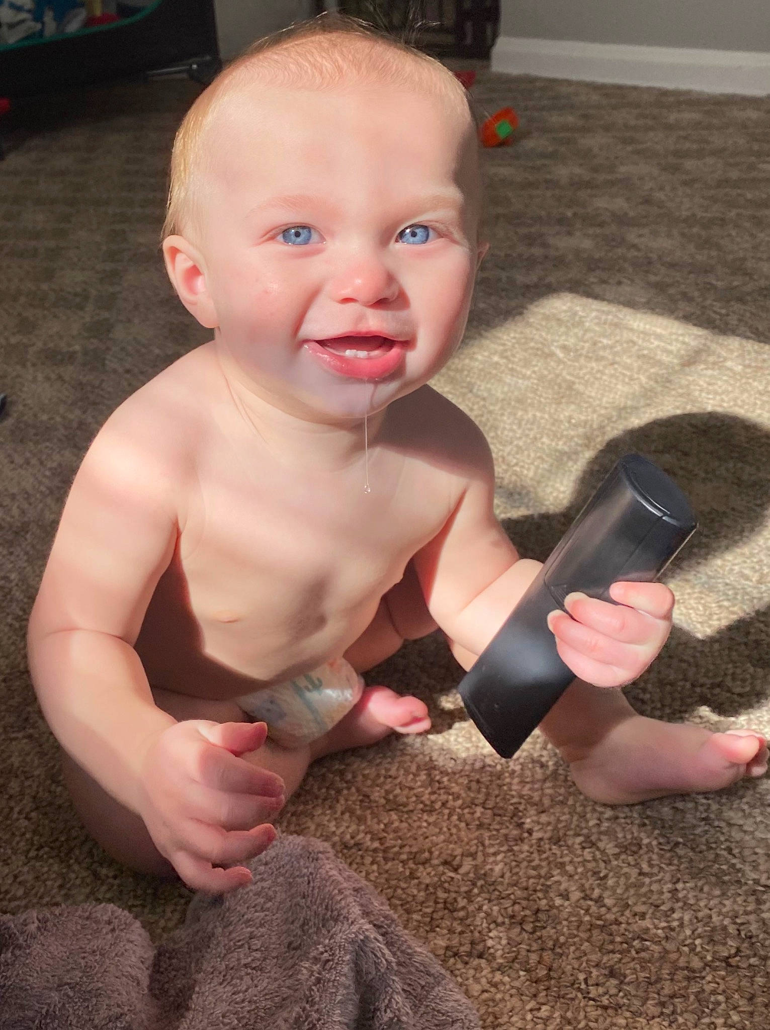 Johnathan joined the competition — help win amazing prizes! arm, cheek, dumbbell, ear, finger, gesture, hairstyle, hand, happy, head, human_body, joint, leg, lip, mouth, muscle, nose, organ, person, skin