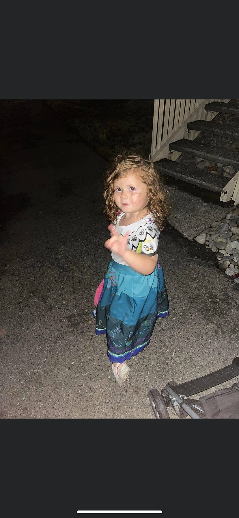 Gemini is registered to the contest to win money with this photo: baby, blond, child, electric_blue, eye, flash_photography, flooring, fun, grass, hair, hairstyle, happy, leisure, magenta, mouth, person, recreation, sandal, sitting, toddler