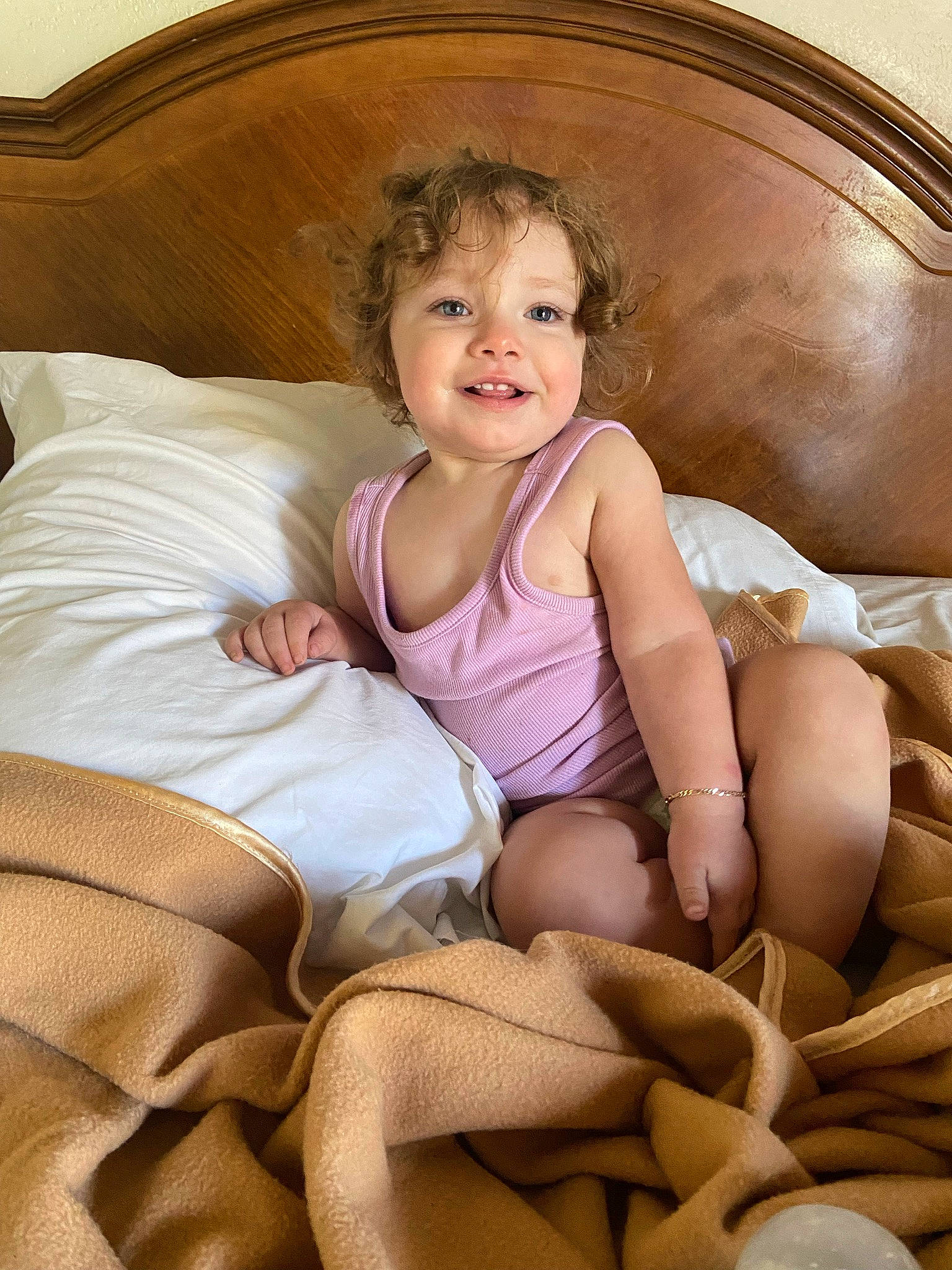 Genesis joined the competition — help win amazing prizes! arm, comfort, face, facial_expression, finger, hairstyle, hand, happy, human_body, joy, knee, leg, mammal, mouth, muscle, neck, person, shoulder, skin, smile