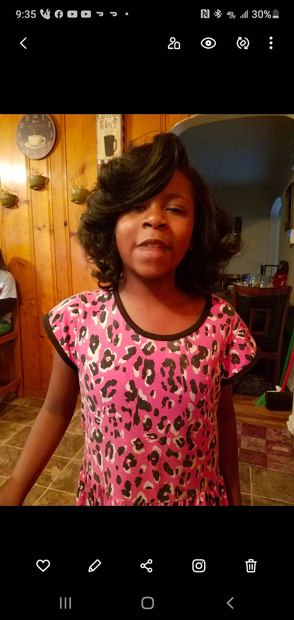 Nevaeh is registered to the contest to win money with this photo: cool, eyelash, facial_expression, hair, hairstyle, happy, head, human, iris, lip, magenta, neck, nose, person, pink, shoulder, sleeve, smile, standing, t_shirt