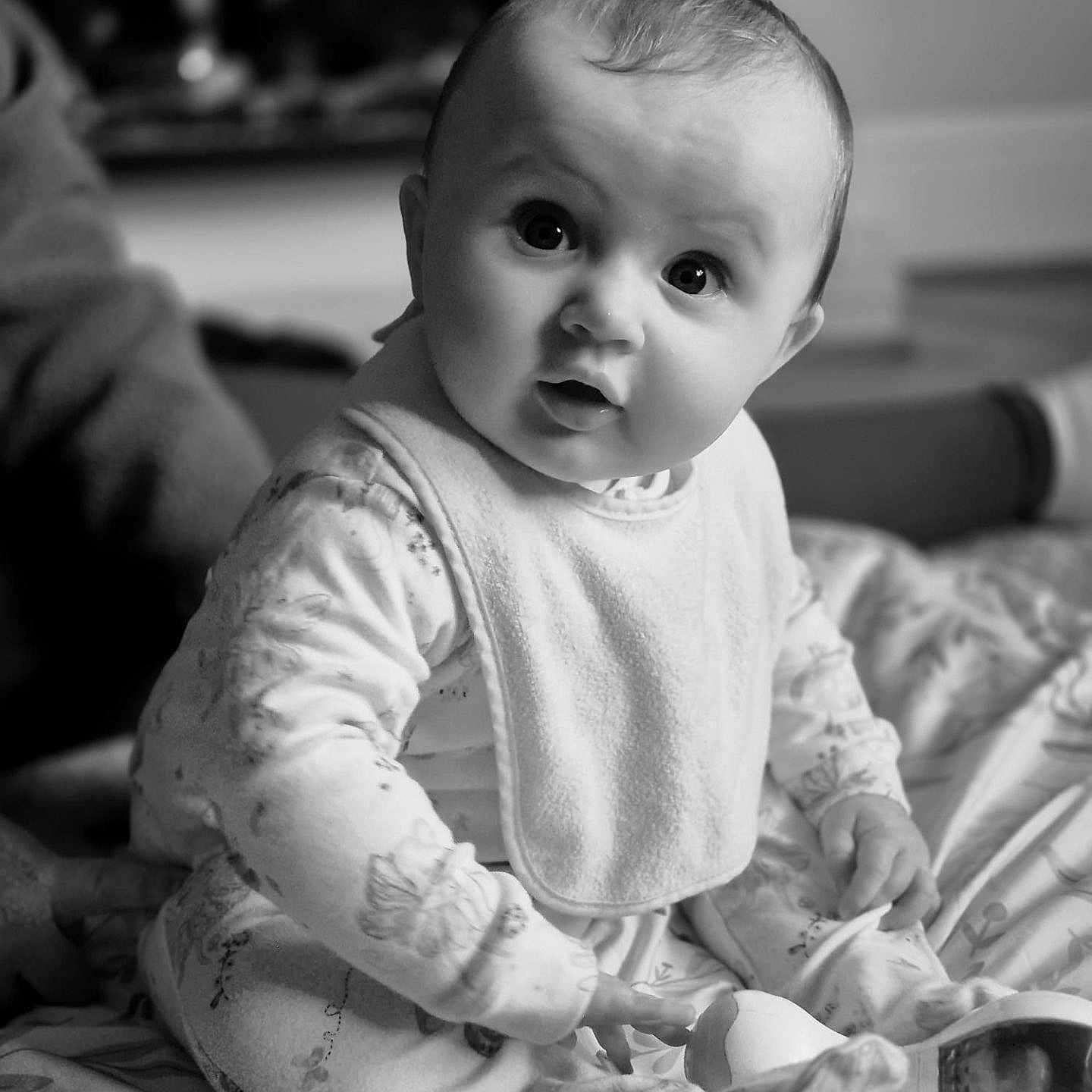 Méabh is registered to the contest to win money with this photo: baby, bodypart, clothing, couch, crawling, face, finger, furniture, hand, happy, head, indoors, longsleeve, newborn, person, photography, portrait, sitting, sleeve, smile