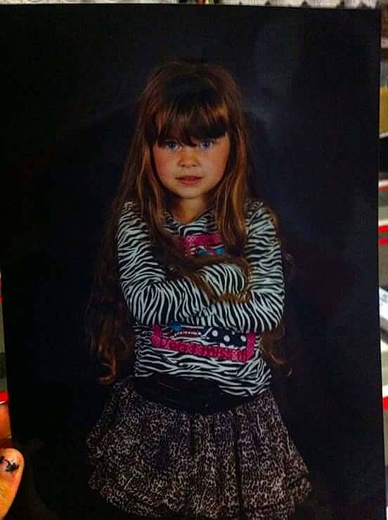 Orlanne participe au concours pour gagner de l'argent avec cette photo : clothing, dress, fashion, hairstyle, model