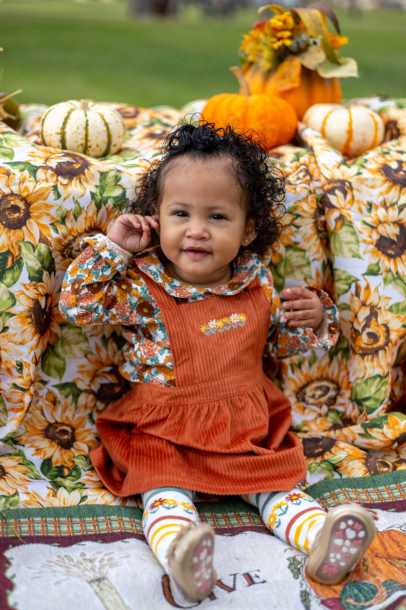 Iliana is registered to the contest to win money with this photo: adaptation, calabaza, child, cucurbita, event, gourd, grass, happy, natural_foods, orange, people, people_in_nature, person, plant, pumpkin, smile, squash, toddler, vegetable, winter_squash