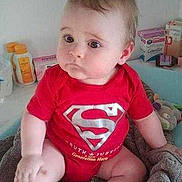 Louis participe au concours pour gagner de l'argent avec cette photo :