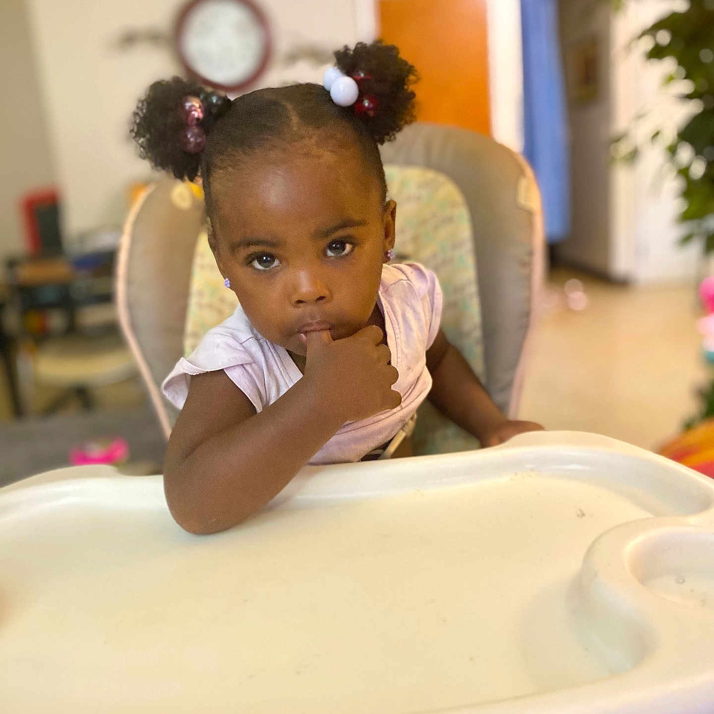 Cariahlyn is registered to the contest to win money with this photo: basin, bathing, bodypart, chair, child, face, female, furniture, girl, hand, happy, head, hottub, person, photography, plant, portrait, pottedplant, sitting, tub