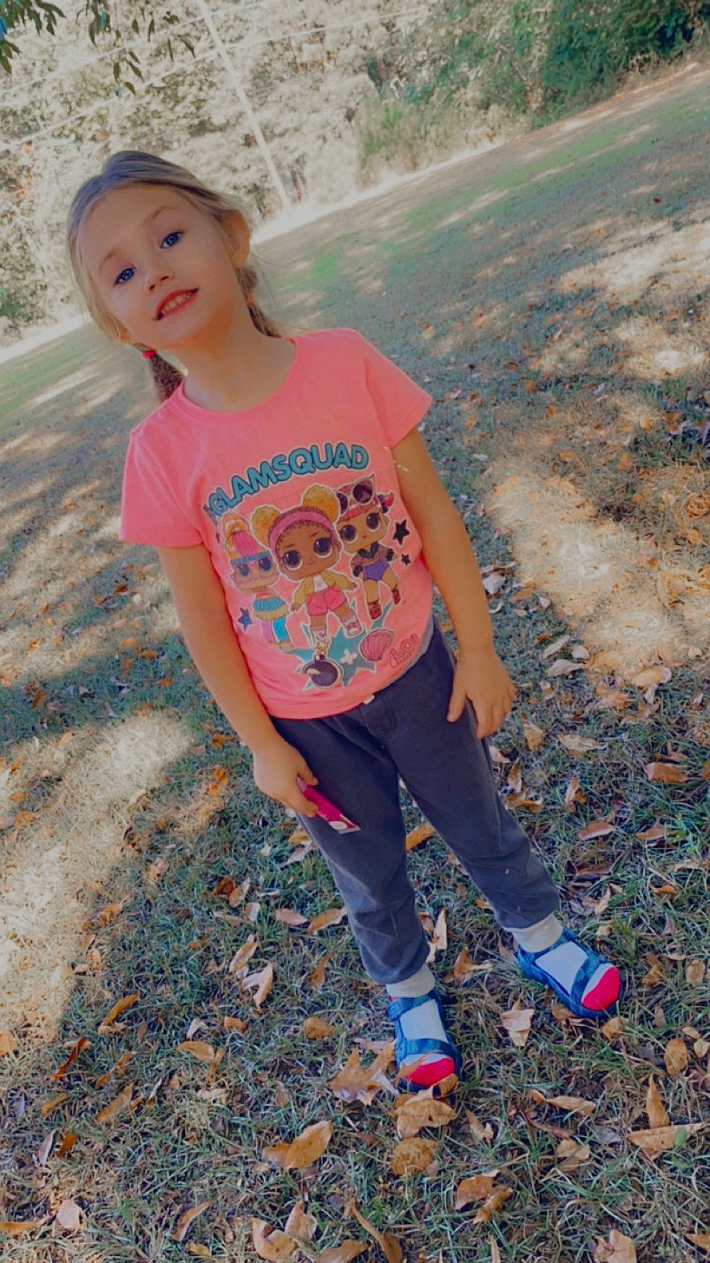 Melly is registered to the contest to win money with this photo: asphalt, beauty, blond, brown_hair, electric_blue, grass, happy, leisure, long_hair, magenta, nature, pattern, people_in_nature, person, recreation, sleeve, smile, soil, t_shirt, tints_and_shades