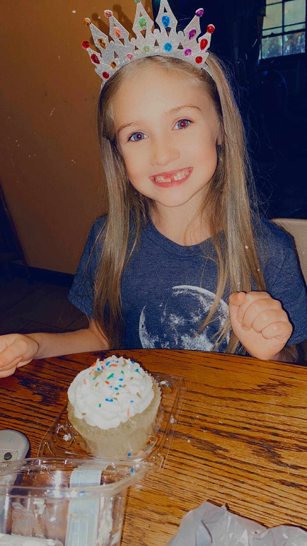 Gracelynn is registered to the contest to win money with this photo: birthday, birthday_cake, buttercream, cake, cake_decorating, cake_decorating_supply, chair, cream, cuisine, face, food, happy, icing, ingredient, joy, person, plate, recipe, smile, sugar_cake