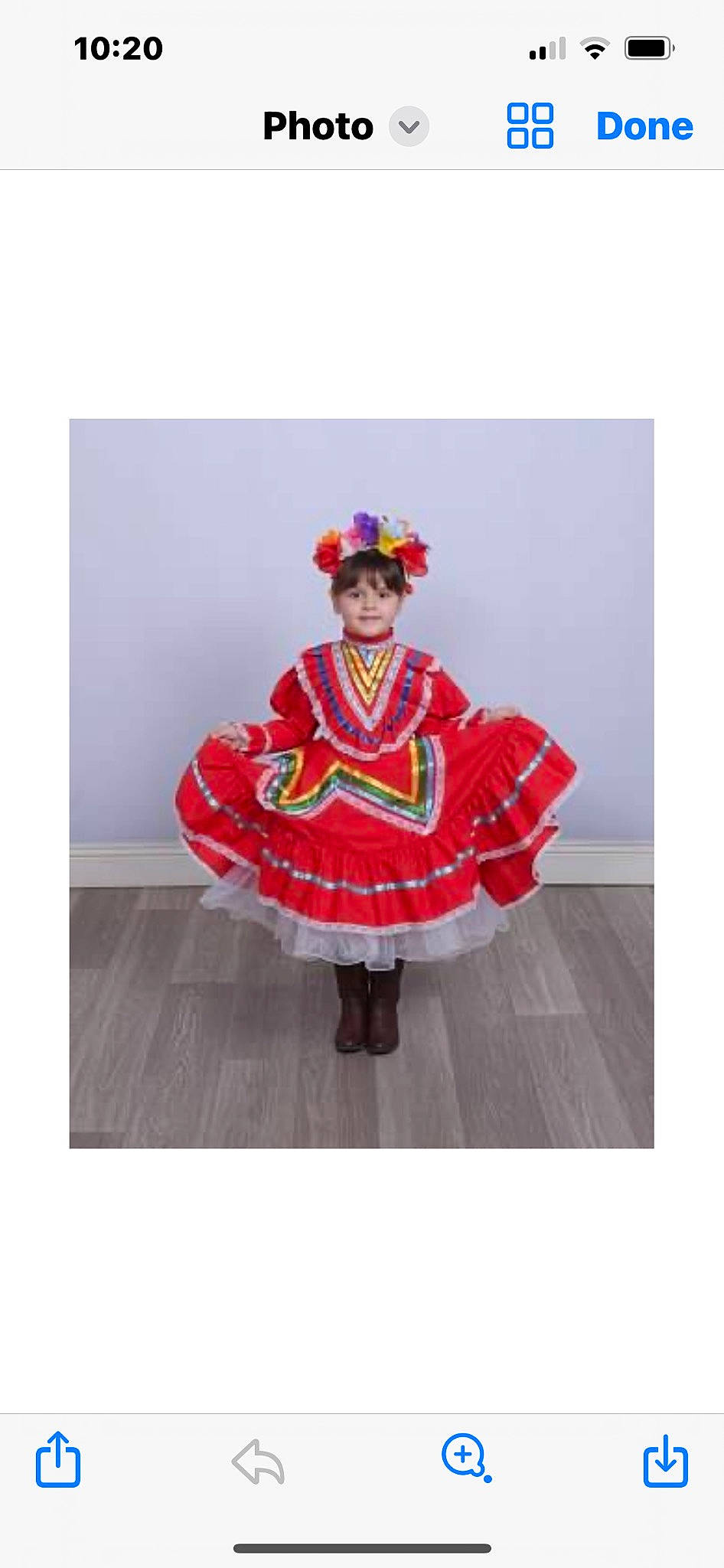 Audreyrose is registered to the contest to win money with this photo: costume, costume_design, costume_hat, dance, dress, entertainment, event, face, fashion_accessory, fashion_design, fur, hat, magenta, pattern, peach, performing_arts, person, personal_protective_equipment, public_event, sleeve